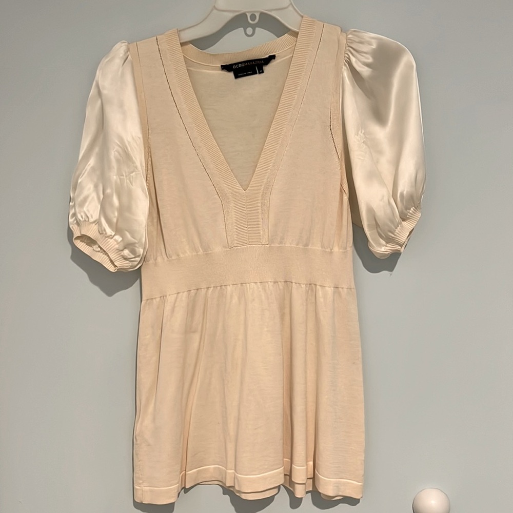 BCBG Max Azria Silk Puff Sleeve Knit V-neck Top